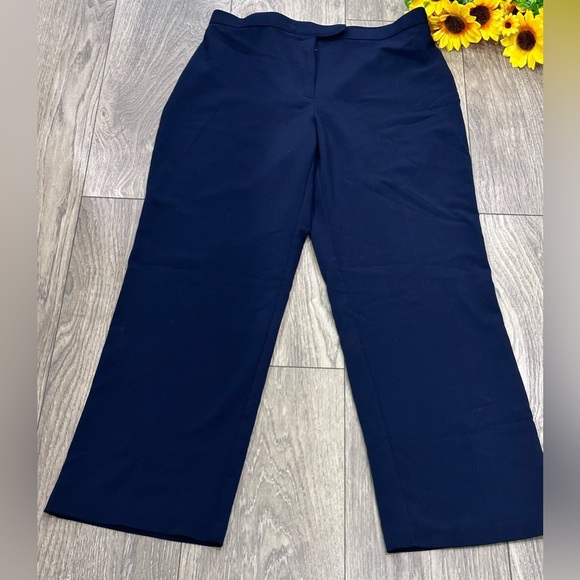 💙Sag Harbor Blue Stretch Pants 💙 - Picture 1 of 9